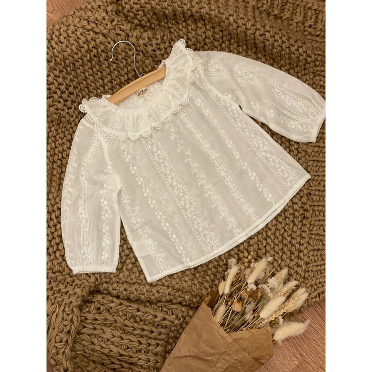 Kanten Blouse met Kraag - Fijne Kleine